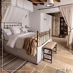 Melissothea Stone Konukevi 4*