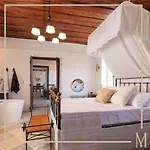 Melissothea Stone Mesana