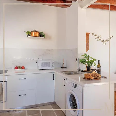 게스트하우스 Melissothea Stone