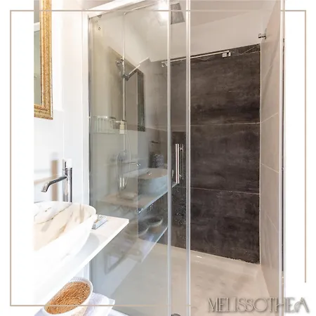 Melissothea Stone 4*