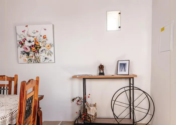 Melissothea Stone 4*