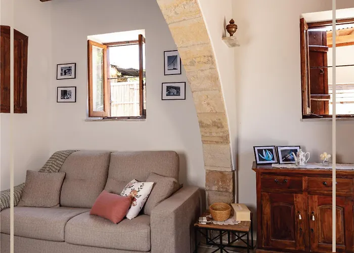 Melissothea Stone ゲストハウス 4*